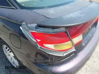 2000 Saturn SC с VIN 1G8ZR1275YZ113537, выставлен на аукционе IAAI как лот 42073307 с пробегом 276 289 миль миль и . История ставок и продаж доступна на DreamBid. Изображение 6.