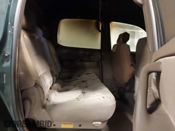 2006 Toyota Tundra SR5 z VIN 5TBET34186S536033, wystawiony jako IAAI lot #43427743 z przebiegiem 191 076 mil mil oraz . Historia ofert i sprzedaży dostępna na DreamBid. Obrazek 8.