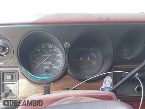 1992 Dodge Cargo with VIN 2B6HB21Y5NK114647, listed as a IAAI auction lot 42823810 with 215,585 mi miles and . Bid and sale history available at DreamBid. Image 7.
