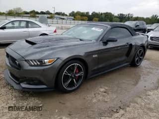 2017 Ford Mustang GT Premium z VIN 1FATP8FF0H5303237, wystawiony jako Copart lot #71921305 z przebiegiem 49 866 mil mil oraz Szkoda całkowita • Salvage title. Historia ofert i sprzedaży dostępna na DreamBid. Obrazek 1.