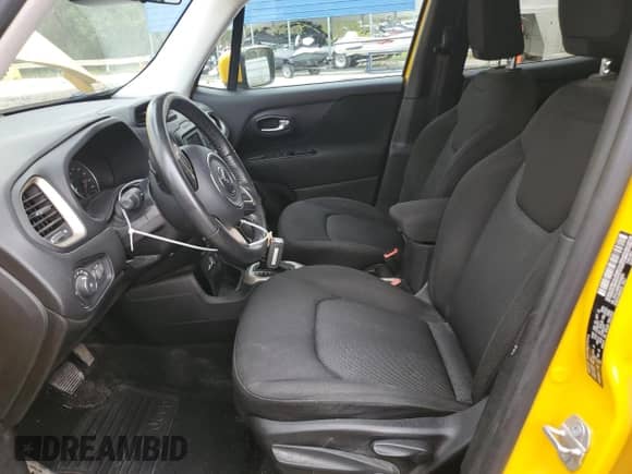2017 Jeep Renegade Latitude с VIN ZACCJABB6HPE88651, выставлен на аукционе Copart как лот 72070765 с пробегом 82 962 миль миль и Списание • Salvage title. История ставок и продаж доступна на DreamBid. Изображение 7.