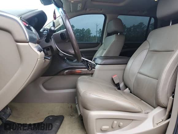 2018 Chevrolet Tahoe LT с VIN 1GNSCBKC8JR210045, выставлен на аукционе Copart как лот 69744705 с пробегом 84 226 миль миль и Списание • Salvage title. История ставок и продаж доступна на DreamBid. Изображение 7.