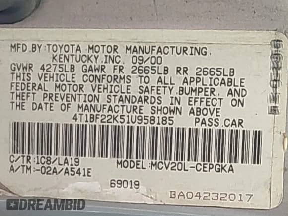 2001 Toyota Camry LE z VIN 4T1BF22K51U958185, wystawiony jako IAAI lot #42913557 z przebiegiem 141 066 mil mil oraz . Historia ofert i sprzedaży dostępna na DreamBid. Obrazek 9.