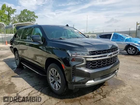2023 Chevrolet Suburban LS с VIN 1GNSCBKD6PR533656, выставлен на аукционе Copart как лот 66993625 с пробегом 32 230 миль миль и Списание • Salvage title. История ставок и продаж доступна на DreamBid. Изображение 14.