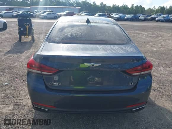 2016 Hyundai Genesis 3.8L с VIN KMHGN4JE2GU120852, выставлен на аукционе IAAI как лот 42591756 с пробегом 221 833 миль миль и . История ставок и продаж доступна на DreamBid. Изображение 16.