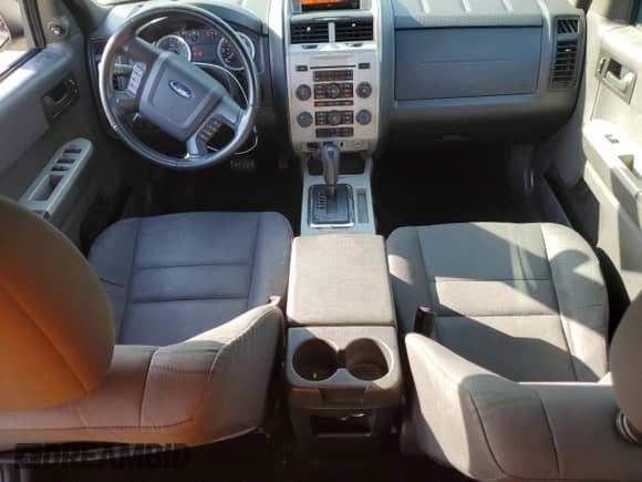 2011 Ford Escape XLT with VIN 1FMCU9DG3BKC24489, listed as a Copart auction lot 72037215 with 163,399 mi miles and Clean title. Bid and sale history available at DreamBid. Image 8.
