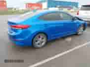 2017 Hyundai Elantra Value Edition z VIN 5NPD84LF5HH051770, wystawiony jako IAAI lot #43268820 z przebiegiem 107 216 mil mil oraz . Historia ofert i sprzedaży dostępna na DreamBid. Obrazek 4.