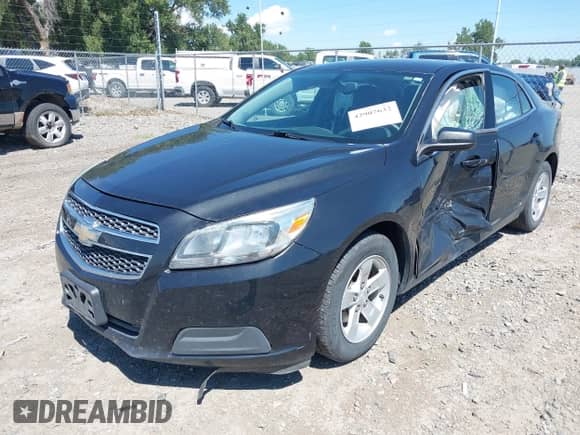 2013 Chevrolet Malibu LS with VIN 1G11B5SA5DF165779, listed as a IAAI auction lot 42907632 with 100,927 mi miles and . Bid and sale history available at DreamBid. Image 17.
