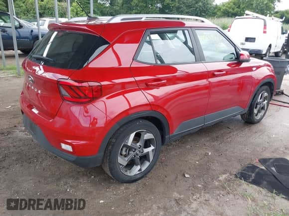 2023 Hyundai Venue Limited z VIN KMHRC8A31PU240842, wystawiony jako IAAI lot #42957979 z przebiegiem 66 654 mil mil oraz . Historia ofert i sprzedaży dostępna na DreamBid. Obrazek 4.