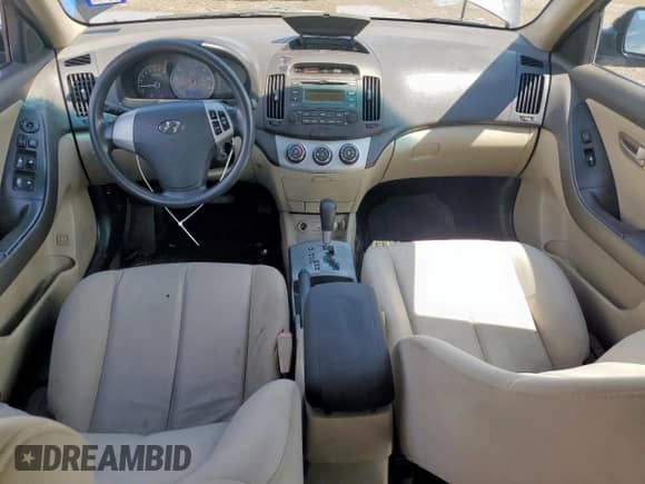 2009 Hyundai Elantra SE с VIN KMHDU46D09U643683, выставлен на аукционе Copart как лот 68103965 с пробегом 174 494 миль миль и Списание • Salvage title. История ставок и продаж доступна на DreamBid. Изображение 8.