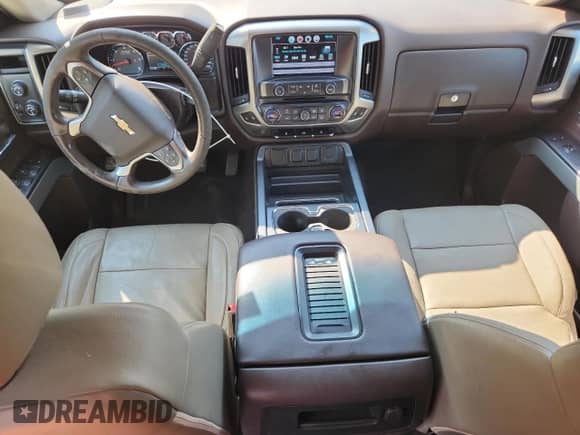 2017 Chevrolet Silverado 1500 LT with VIN 3GCUKREC0HG328559, listed as a Copart auction lot 81446685 with 135,540 mi miles and Salvage title. Bid and sale history available at DreamBid. Image 8.