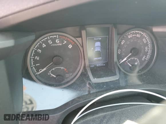 2020 Toyota Tacoma SR5 с VIN 3TMAZ5CN0LM118016, выставлен на аукционе Copart как лот 80166295 с пробегом 82 935 миль миль и Списание • Salvage title. История ставок и продаж доступна на DreamBid. Изображение 9.