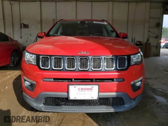2019 Jeep Compass Altitude with VIN 3C4NJCBB2KT616176, listed as a Copart auction lot 80668455 with 73,518 mi miles and Salvage title. Bid and sale history available at DreamBid. Image 5.