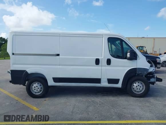 2019 Ram ProMaster Cargo with VIN 3C6TRVAG9KE502177, listed as a IAAI auction lot 42833179 with 160,203 mi miles and . Bid and sale history available at DreamBid. Image 13.