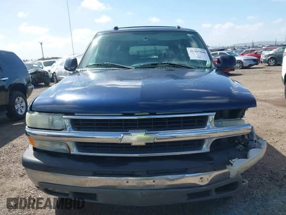 2004 Chevrolet Suburban LT z VIN 3GNEC16T24G290321, wystawiony jako IAAI lot #41807808 z przebiegiem 176 964 mil mil oraz . Historia ofert i sprzedaży dostępna na DreamBid. Obrazek 12.