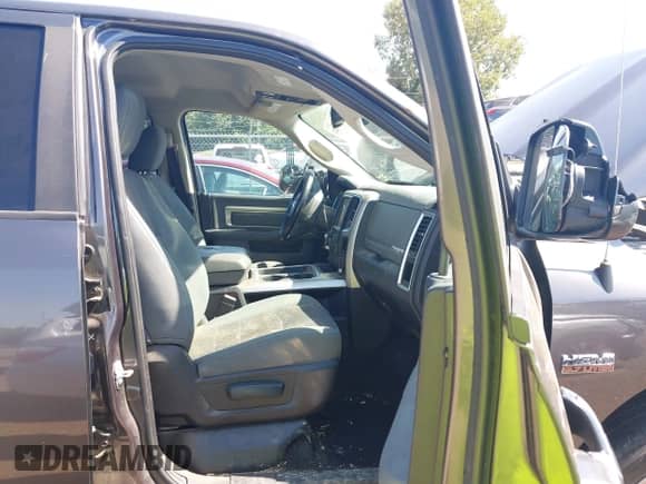 2016 Ram 1500 Big Horn с VIN 1C6RR7GT3GS212953, выставлен на аукционе IAAI как лот 43169628 с пробегом 108 822 миль миль и . История ставок и продаж доступна на DreamBid. Изображение 5.