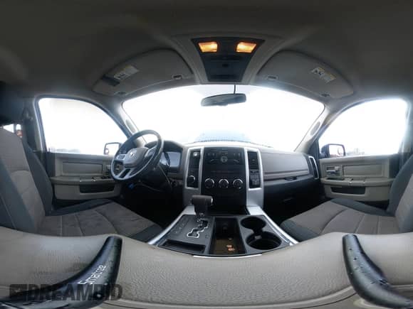 2011 Ram 1500 SLT z VIN 1D7RV1GT0BS537334, wystawiony jako IAAI lot #42969295 z przebiegiem 208 688 mil mil oraz . Historia ofert i sprzedaży dostępna na DreamBid. Obrazek 18.