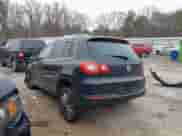 2011 Volkswagen Tiguan S with VIN WVGAV7AX7BW527670, listed as a IAAI auction lot 41189707 with 155,282 mi miles and . Bid and sale history available at DreamBid. Image 3.