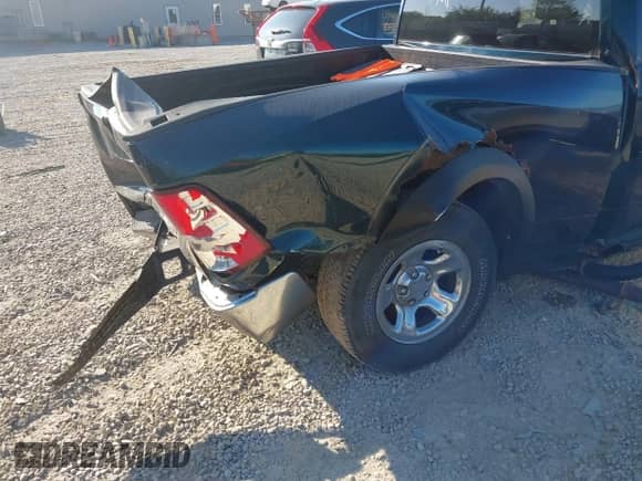 2011 Ram 1500 SLT with VIN 1D7RV1GP8BS527721, listed as a IAAI auction lot 42777610 with 143,738 mi miles and . Bid and sale history available at DreamBid. Image 6.