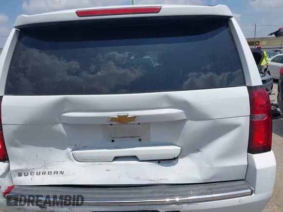 2016 Chevrolet Suburban LTZ with VIN 1GNSKJKC4GR215460, listed as a IAAI auction lot 42333991 with 183,700 mi miles and . Bid and sale history available at DreamBid. Image 16.