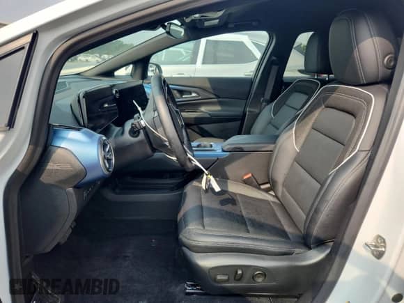 2024 Chevrolet Equinox EV LT с VIN 3GN7DMRP7RS282127, выставлен на аукционе Copart как лот 67010005 с пробегом 7 902 миль миль и Списание • Salvage title. История ставок и продаж доступна на DreamBid. Изображение 7.
