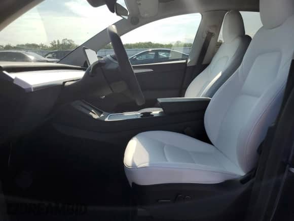 2023 Tesla Model Y Long Range с VIN 7SAYGDEE5PF910400, выставлен на аукционе Copart как лот 66009544 с пробегом 5 117 миль миль и Списание • Salvage title. История ставок и продаж доступна на DreamBid. Изображение 7.