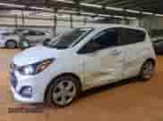 2019 Chevrolet Spark LS z VIN KL8CB6SAXKC714079, wystawiony jako Copart lot #70641835 z przebiegiem 50 273 mil mil oraz Szkoda całkowita • Salvage title. Historia ofert i sprzedaży dostępna na DreamBid. Obrazek 1.
