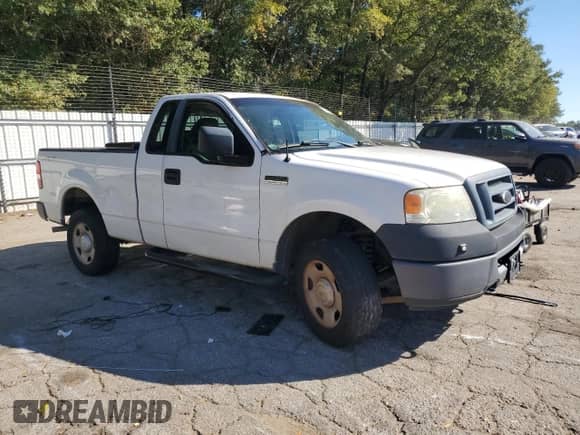 2008 Ford F-150 XL with VIN 1FTRF14W58KD79345, listed as a Copart auction lot 84358025 with 246,455 mi miles and Clean title. Bid and sale history available at DreamBid. Image 4.