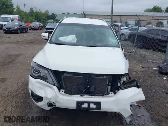 2020 Nissan Pathfinder SV с VIN 5N1DR2BM9LC606642, выставлен на аукционе IAAI как лот 42881993 с пробегом 97 973 миль миль и . История ставок и продаж доступна на DreamBid. Изображение 12.