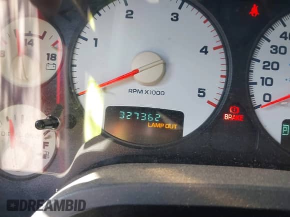 2003 Dodge RAM with VIN 3D7LA38653G757616, listed as a IAAI auction lot 43387296 with 327,362 mi miles and . Bid and sale history available at DreamBid. Image 7.