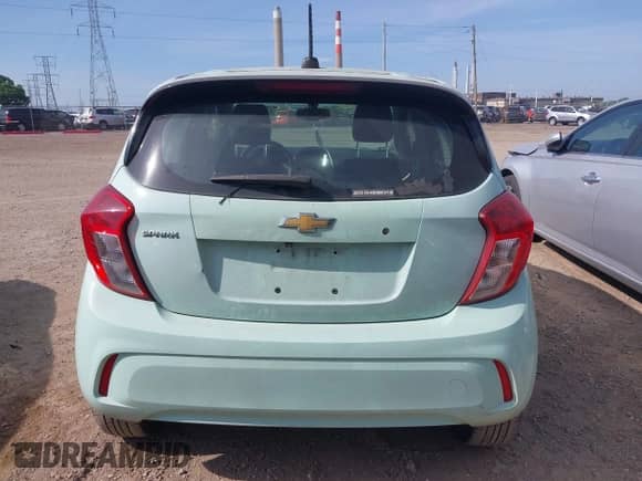2018 Chevrolet Spark LS z VIN KL8CB6SA4JC452249, wystawiony jako IAAI lot #42547693 z przebiegiem 145 521 mil mil oraz . Historia ofert i sprzedaży dostępna na DreamBid. Obrazek 16.