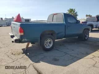 1998 Dodge Dakota with VIN 1B7FL26P6WS515633, listed as a Copart auction lot 82576255 with Not provided miles and Salvage title. Bid and sale history available at DreamBid. Image 3.