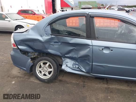 2008 Chevrolet Aveo LS с VIN KL1TD56618B006570, выставлен на аукционе IAAI как лот 41685397 с пробегом 185 007 миль миль и . История ставок и продаж доступна на DreamBid. Изображение 6.