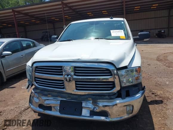 2016 Ram 1500 Lone Star с VIN 3C6RR6LT7GG295567, выставлен на аукционе IAAI как лот 42254924 с пробегом 105 469 миль миль и . История ставок и продаж доступна на DreamBid. Изображение 12.