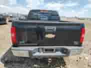 2011 Chevrolet Silverado 1500 LTZ z VIN 1GCRKTE37BZ293139, wystawiony jako Copart lot #55832065 z przebiegiem 131 585 mil mil oraz Szkoda całkowita • Salvage title. Historia ofert i sprzedaży dostępna na DreamBid. Obrazek 6.