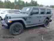 2021 Jeep Wrangler Unlimited Sahara Altitude z VIN 1C4HJXEG5MW519112, wystawiony jako IAAI lot #42086926 z przebiegiem 42 951 mil mil oraz . Historia ofert i sprzedaży dostępna na DreamBid. Obrazek 15.