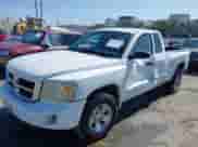 2008 Dodge Dakota SLT with VIN 1D3HE42KX8S531515, listed as a IAAI auction lot 42225513 with 201,371 mi miles and . Bid and sale history available at DreamBid. Image 2.