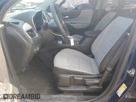 2022 Chevrolet Equinox LS z VIN 3GNAXHEV6NS242057, wystawiony jako Copart lot #63781315 z przebiegiem 38 501 mil mil oraz Szkoda całkowita • Salvage title. Historia ofert i sprzedaży dostępna na DreamBid. Obrazek 7.