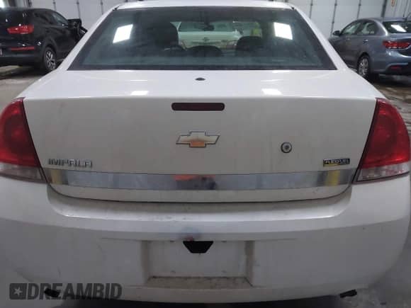 2009 Chevrolet Impala Police Police with VIN 2G1WS57M491315291, listed as a IAAI auction lot 41877060 with 184,460 mi miles and . Bid and sale history available at DreamBid. Image 13.