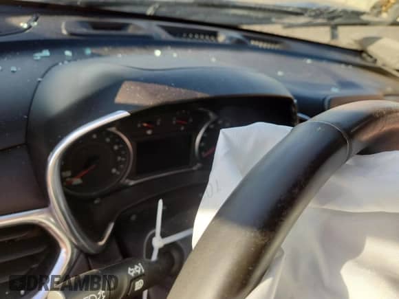 2020 Chevrolet Equinox LT with VIN 3GNAXJEVXLL122874, listed as a Copart auction lot 82103175 with Not provided miles and Salvage title. Bid and sale history available at DreamBid. Image 9.