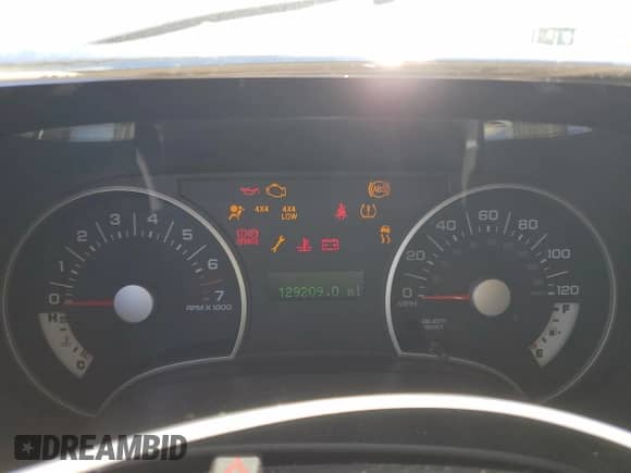 2010 Ford Explorer with VIN 1FMEU7D8XAUA48906, listed as a Copart auction lot 55538065 with 129,209 mi miles and Clean title. Bid and sale history available at DreamBid. Image 9.
