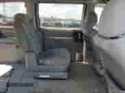 2007 Hyundai Entourage GLS with VIN KNDMC233676020416, listed as a Copart auction lot 72541864 with 203,777 mi miles and Salvage title. Bid and sale history available at DreamBid. Image 11.