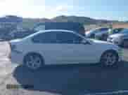 2015 BMW 3 Series 328i с VIN WBA3C1C58FK122780, выставлен на аукционе IAAI как лот 43294885 с пробегом 97 032 миль миль и . История ставок и продаж доступна на DreamBid. Изображение 13.