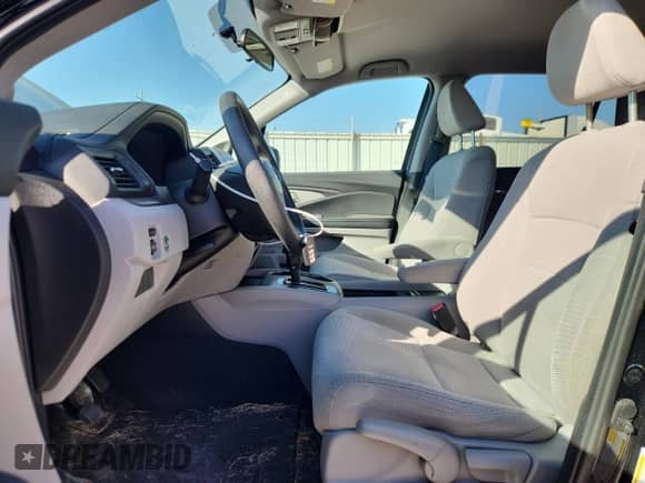 2018 Honda Pilot LX с VIN 5FNYF5H18JB013349, выставлен на аукционе Copart как лот 86629805 с пробегом 52 432 миль миль и Списание • Salvage title. История ставок и продаж доступна на DreamBid. Изображение 7.