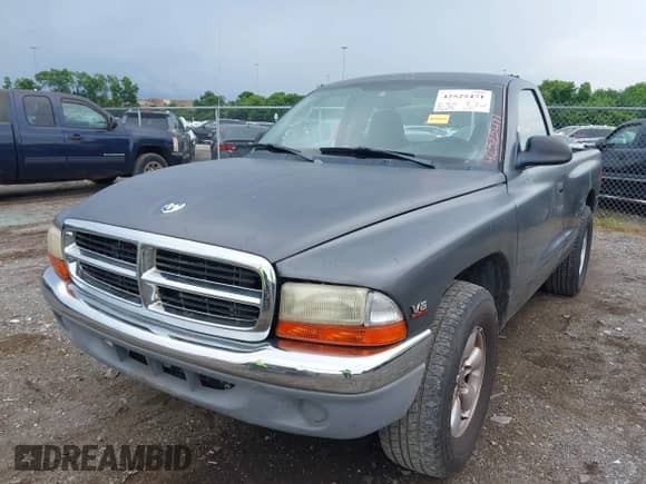 2003 Dodge Dakota с VIN 1D7FL46X43S190137, выставлен на аукционе IAAI как лот 42525471 с пробегом 130 773 миль миль и . История ставок и продаж доступна на DreamBid. Изображение 6.
