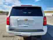 2018 Chevrolet Tahoe LT z VIN 1GNSKBKCXJR369197, wystawiony jako Copart lot #84227515 z przebiegiem 92 184 mil mil oraz Szkoda całkowita • Salvage title. Historia ofert i sprzedaży dostępna na DreamBid. Obrazek 6.