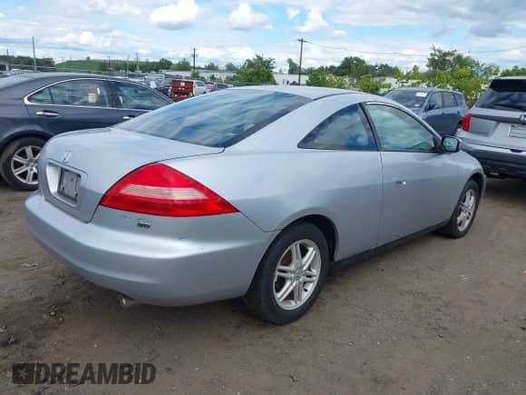 2004 Honda Accord LX с VIN 1HGCM82214A013503, выставлен на аукционе IAAI как лот 43072696 с пробегом 103 611 миль миль и . История ставок и продаж доступна на DreamBid. Изображение 4.