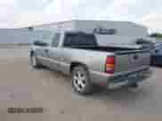 2002 Chevrolet Silverado 1500 LS with VIN 2GCEC19T221270290, listed as a IAAI auction lot 43084494 with 126,807 mi miles and . Bid and sale history available at DreamBid. Image 3.