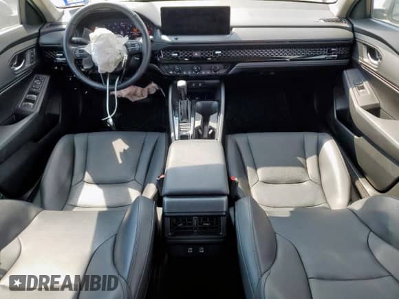 2025 Honda Accord EX-L with VIN 1HGCY2F62SA019919, listed as a Copart auction lot 80747915 with 10,239 mi miles and Clean title. Bid and sale history available at DreamBid. Image 8.