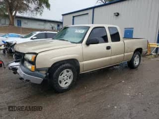 2006 Chevrolet Silverado 1500 LT1 с VIN 1GCEC19V26Z171094, выставлен на аукционе Copart как лот 59421345 с пробегом 164 533 миль миль и Списание • Salvage title. История ставок и продаж доступна на DreamBid. Изображение 1.